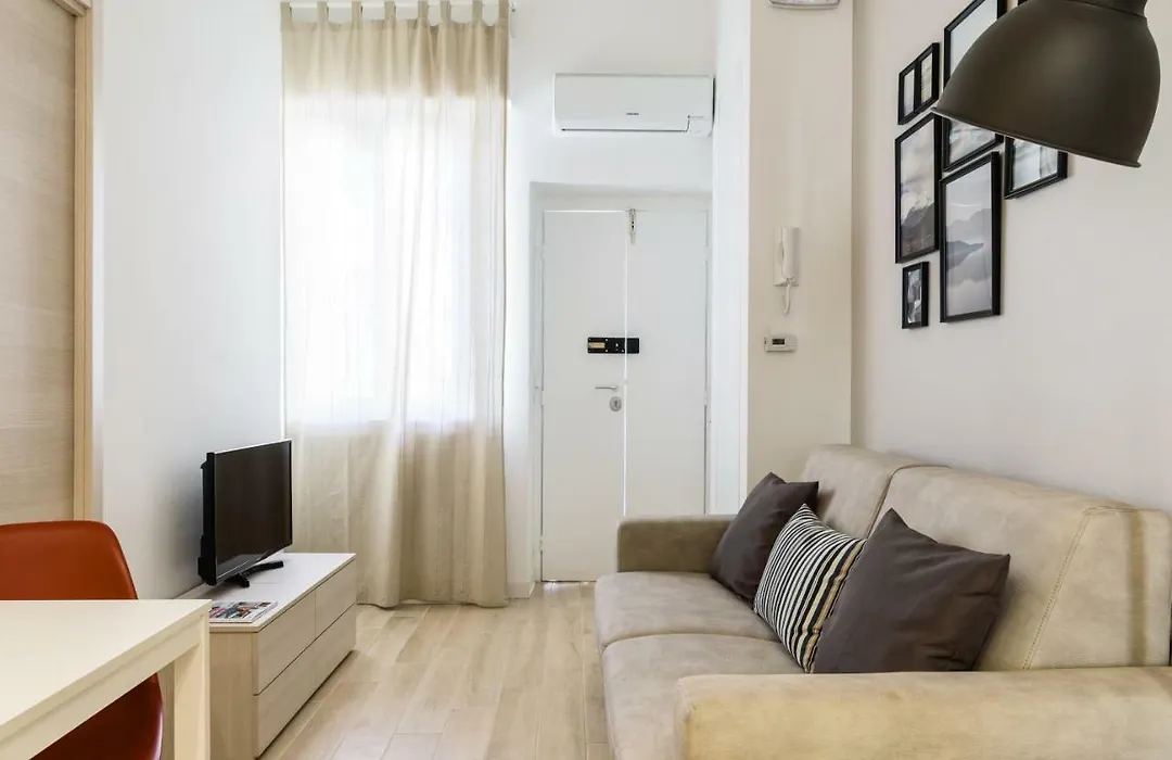 Fan House 22 San Siro 2 Camere Wi-Fi Netflix-1